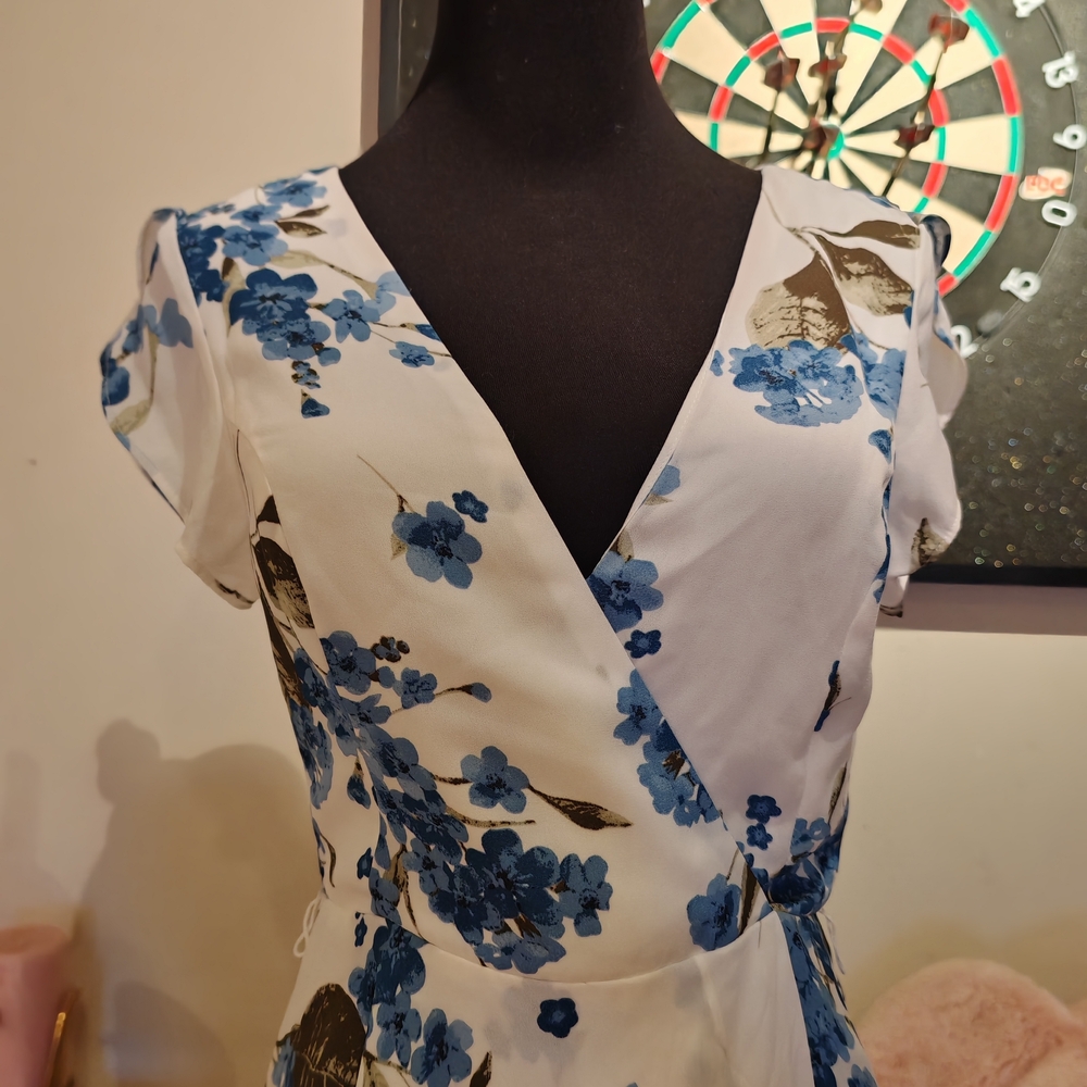 lulus French Countryside White Floral Print High-Low Dress 015000 - Picture 6 of 13